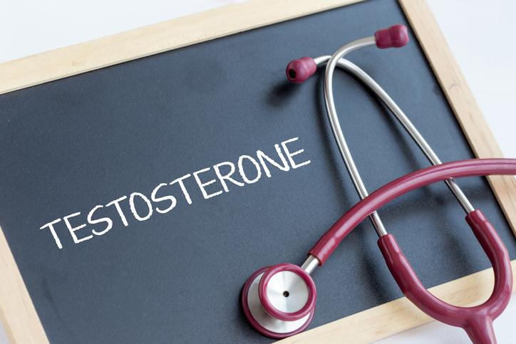 tablica z napisem testosteron
